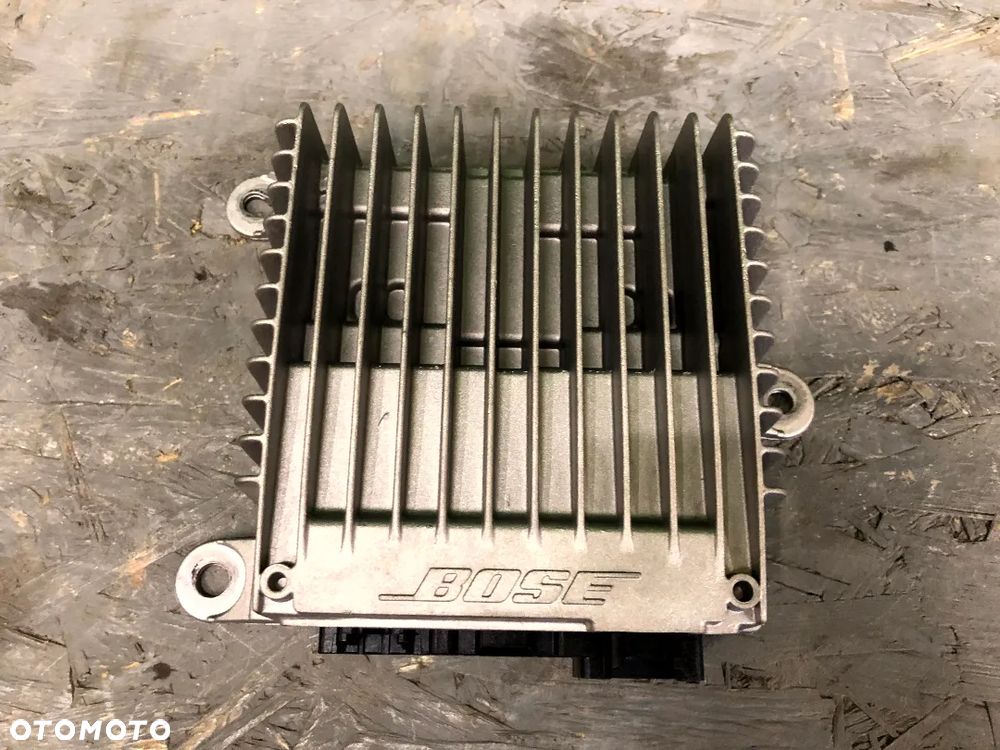 RENAULT MEGANE III LIFT WZMACNIACZ FABRYCZNY RADIA BOSE 280636318R