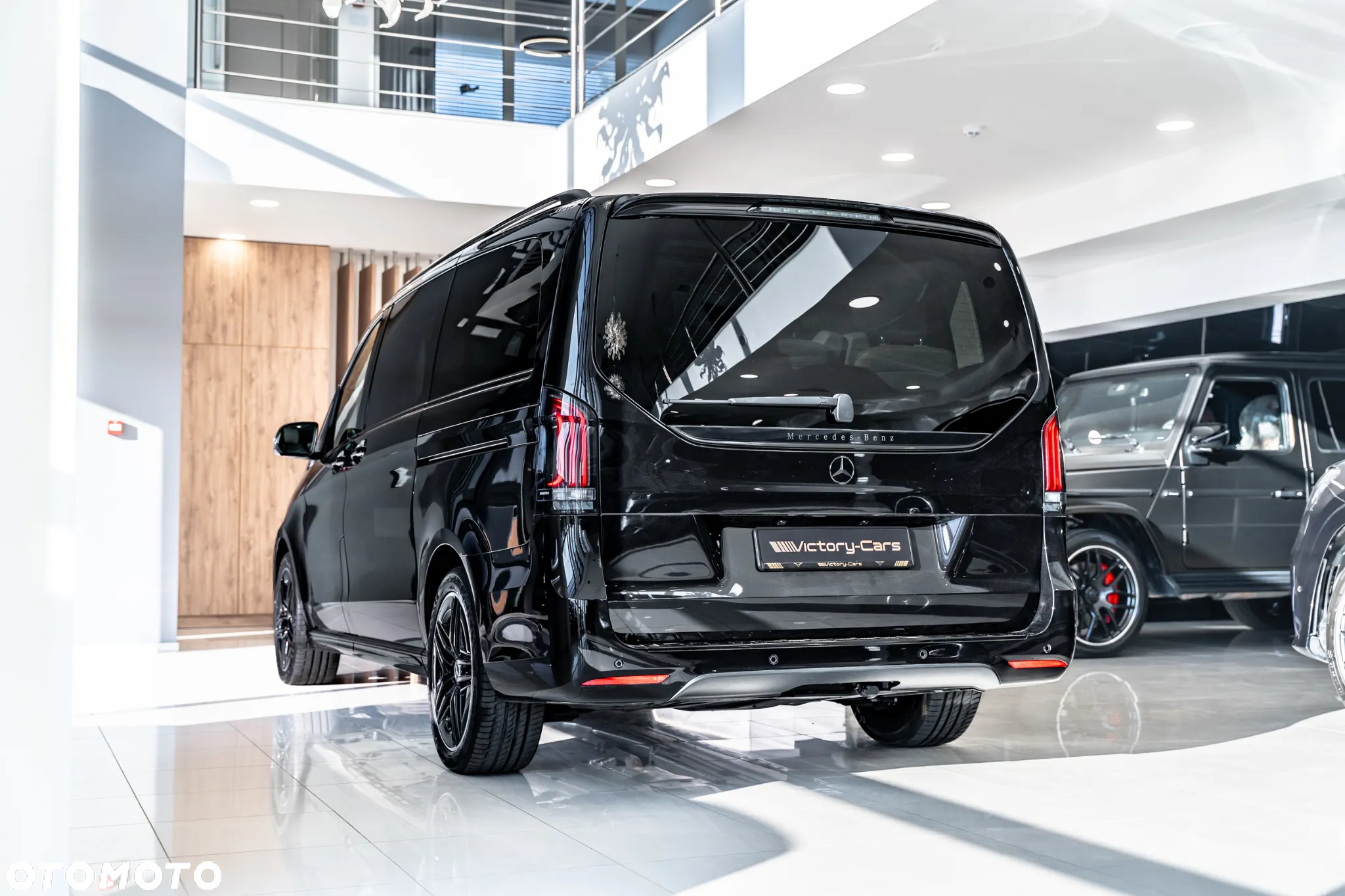 Mercedes-Benz Klasa V 300 d lang 4Matic 9G-TRONIC Exclusive Edition - 5