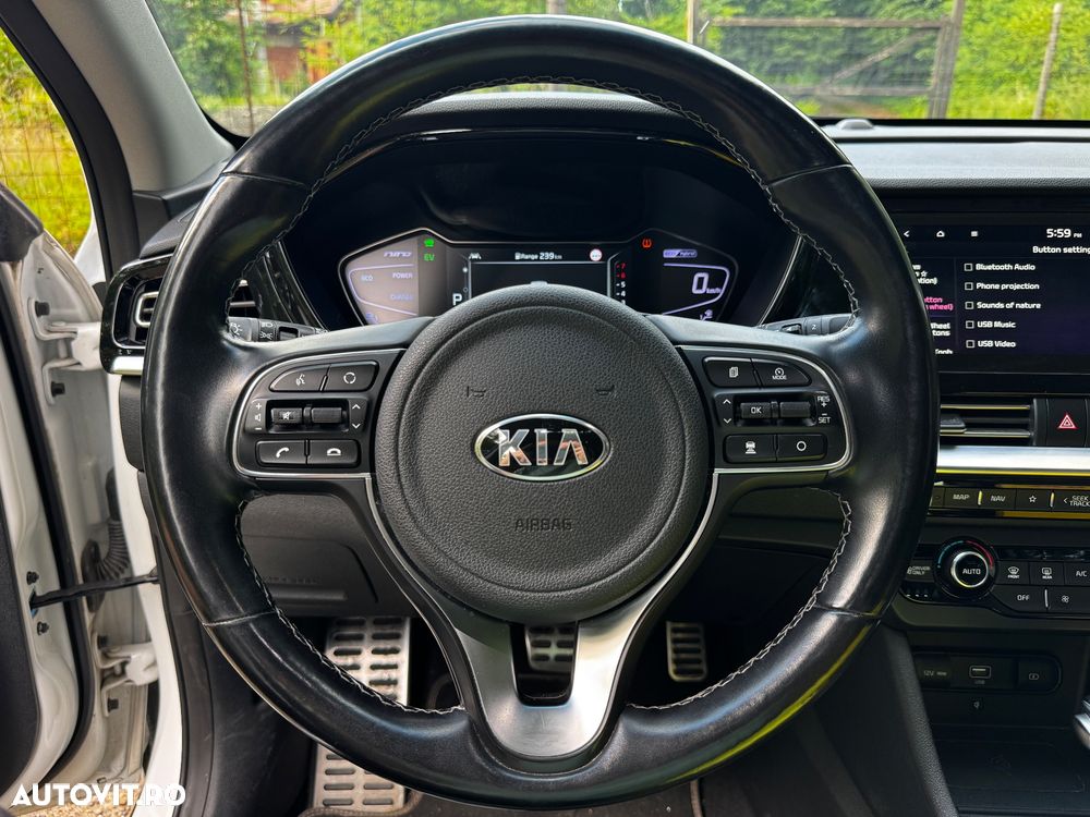Kia Niro 1.6 GDI HEV 2WD OPF Aut. Spirit - 28