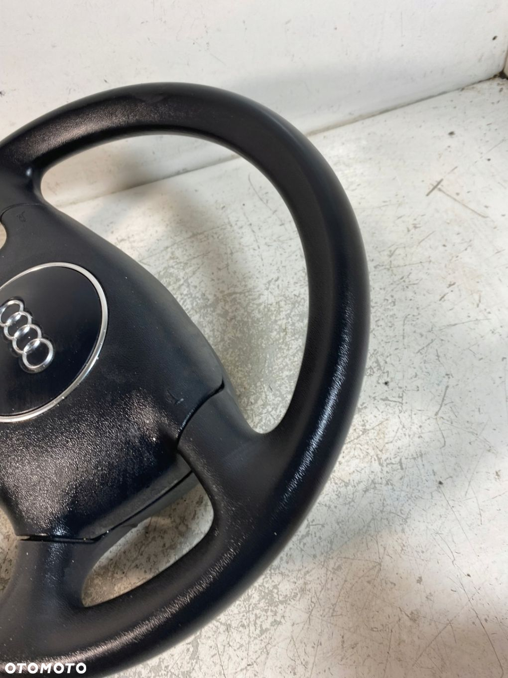 KIEROWNICA AUDI A4 B6 CZARNA PLASTIK - 4