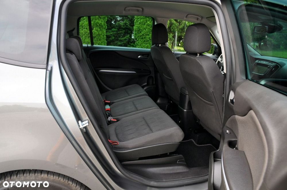 Opel Zafira - 18