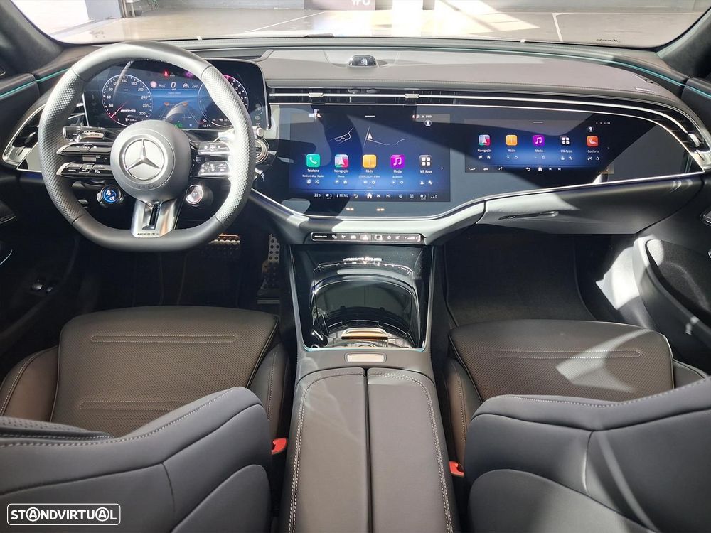Mercedes-Benz E 53 AMG Hybrid 4Matic+ - 23