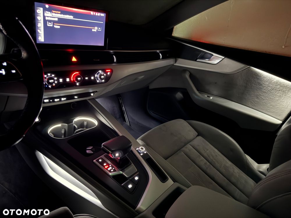 Audi A5 Sportback 35 TDI S tronic S line - 33