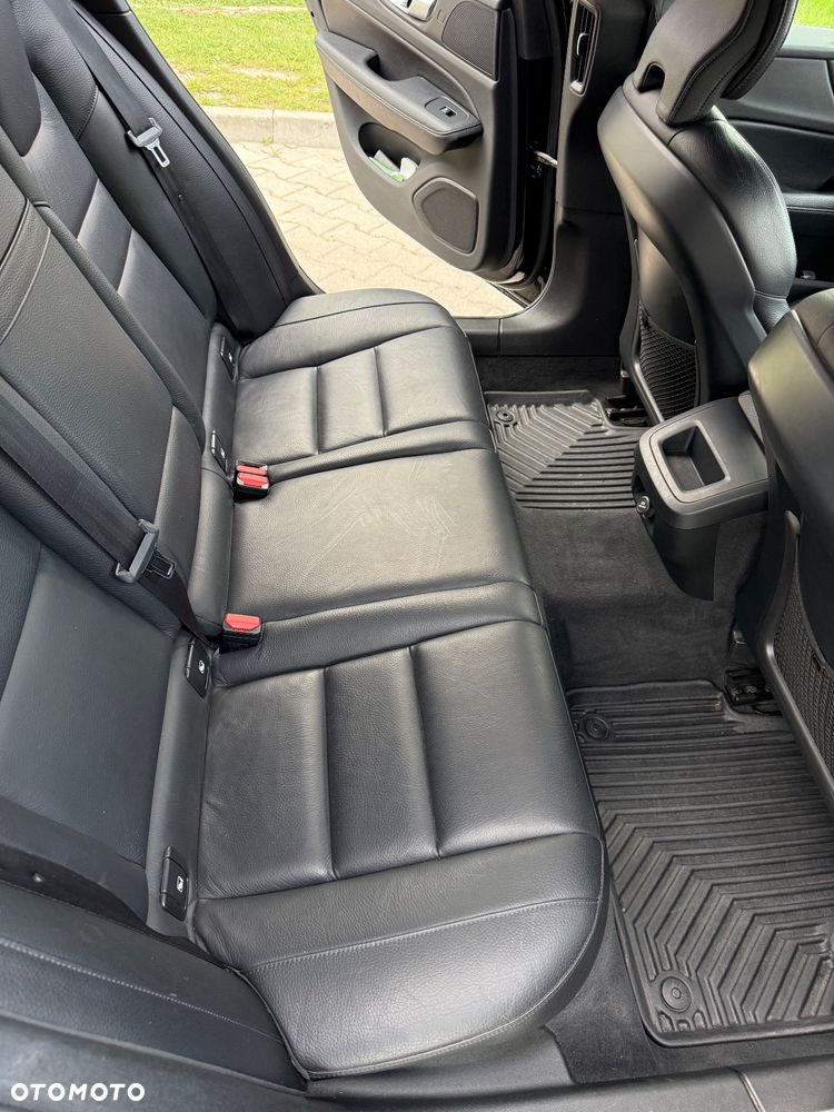 Volvo V60 D3 Momentum Pro - 25