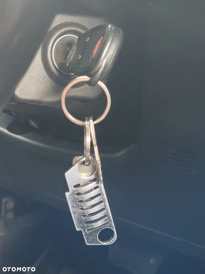 Jeep Wrangler Unlimited 3.8 Sahara - 10