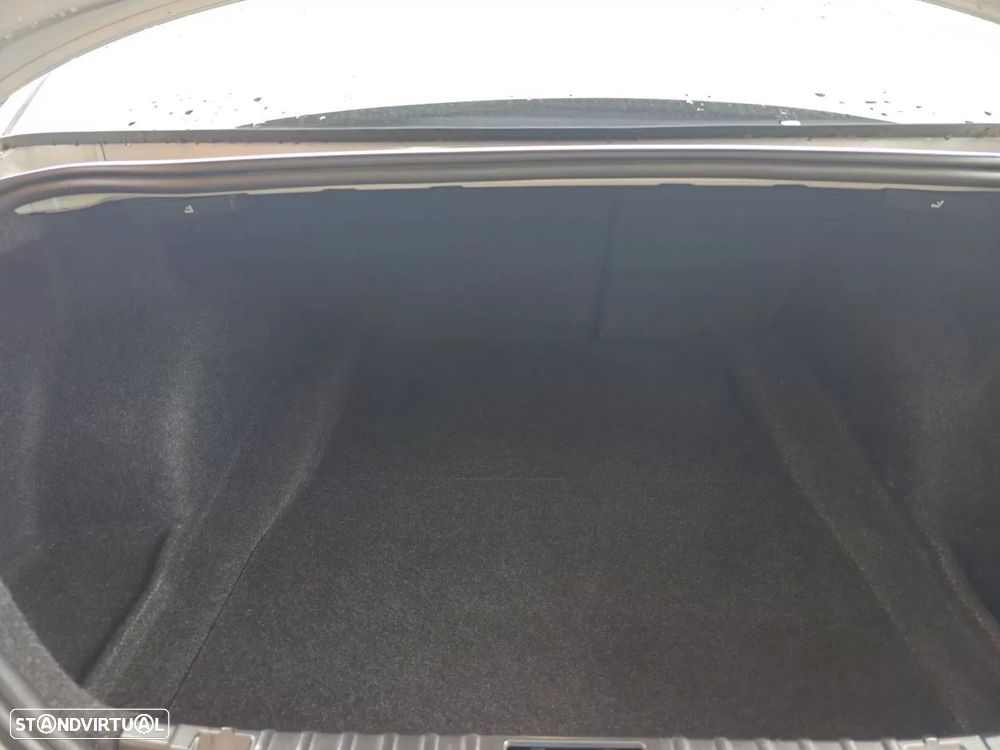 BMW 118 d Pack M - 11