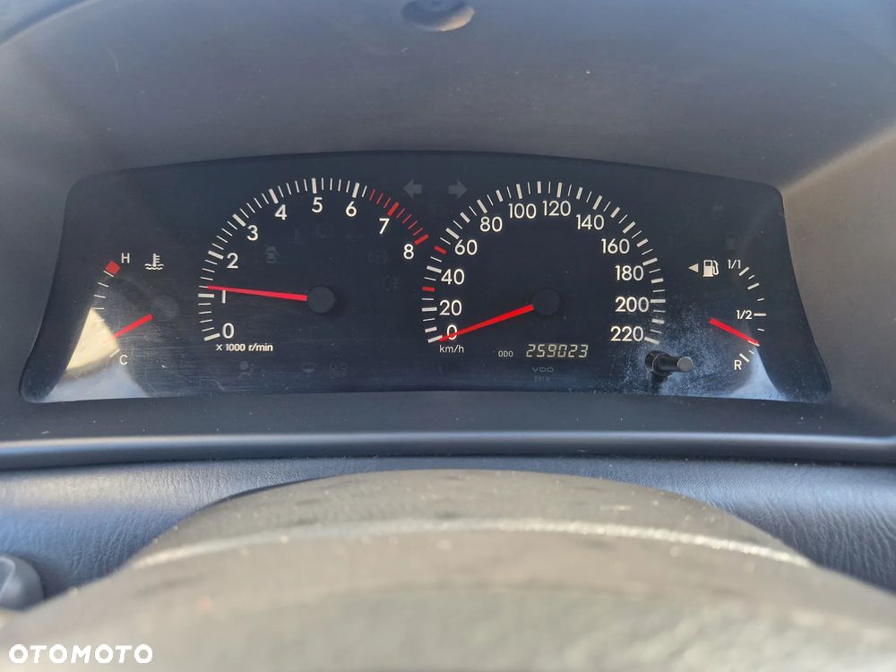 Toyota Corolla 1.6 VVT-i Terra - 4