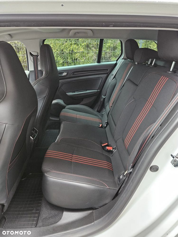 Renault Megane 1.6 E-TECH Plug-In R.S Line - 11