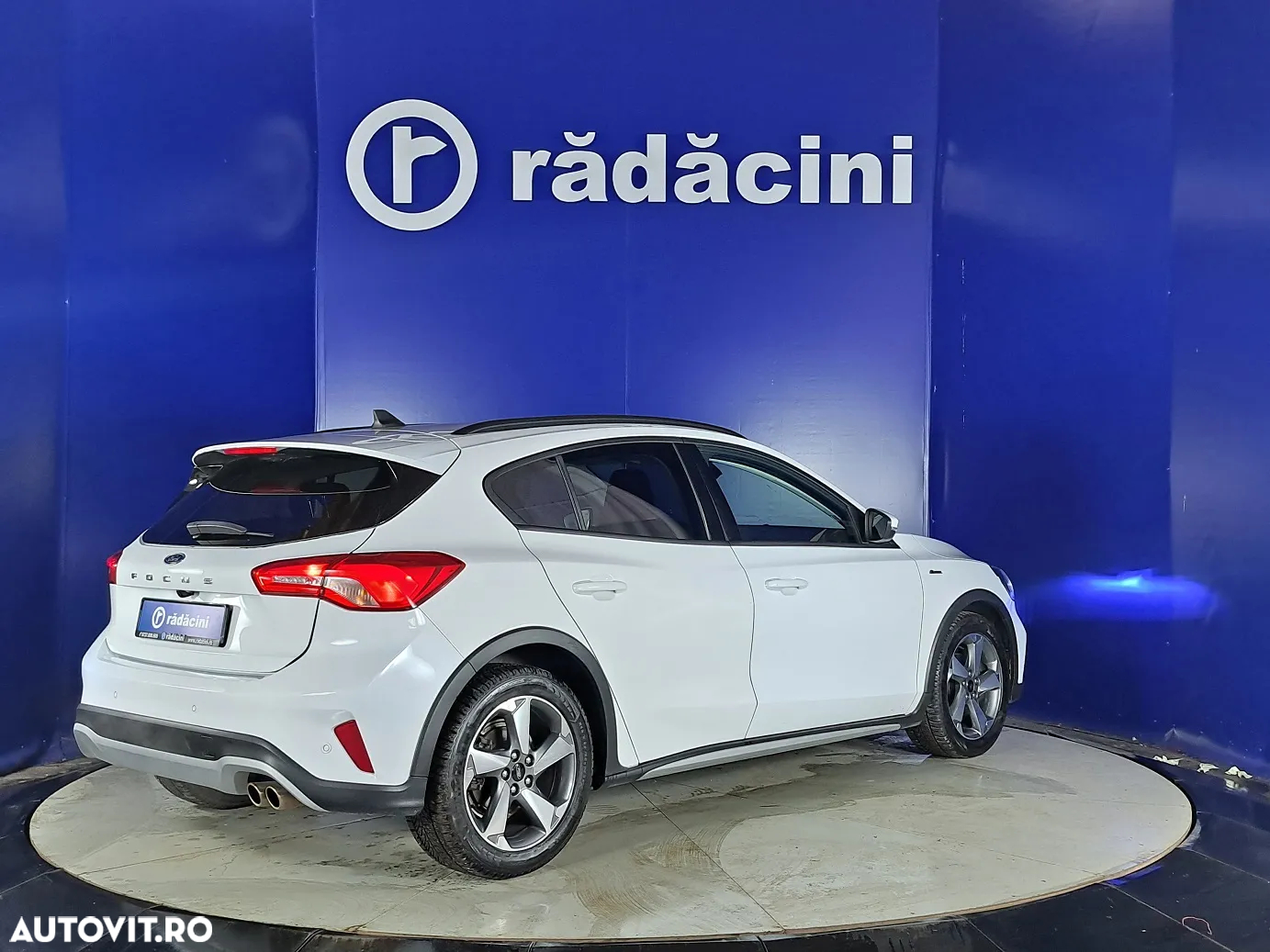 Ford Focus - 7