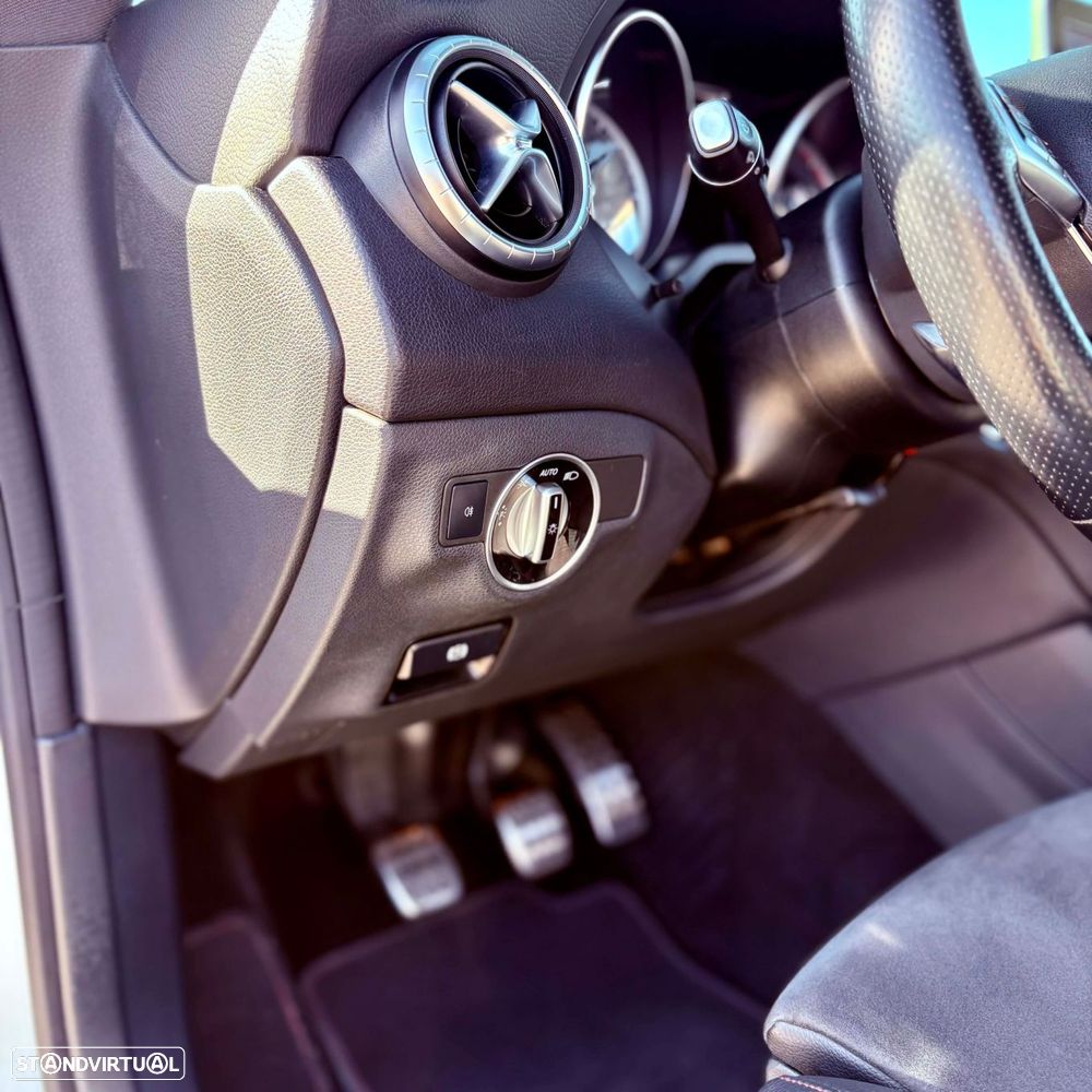 Mercedes-Benz CLA 180 - 7