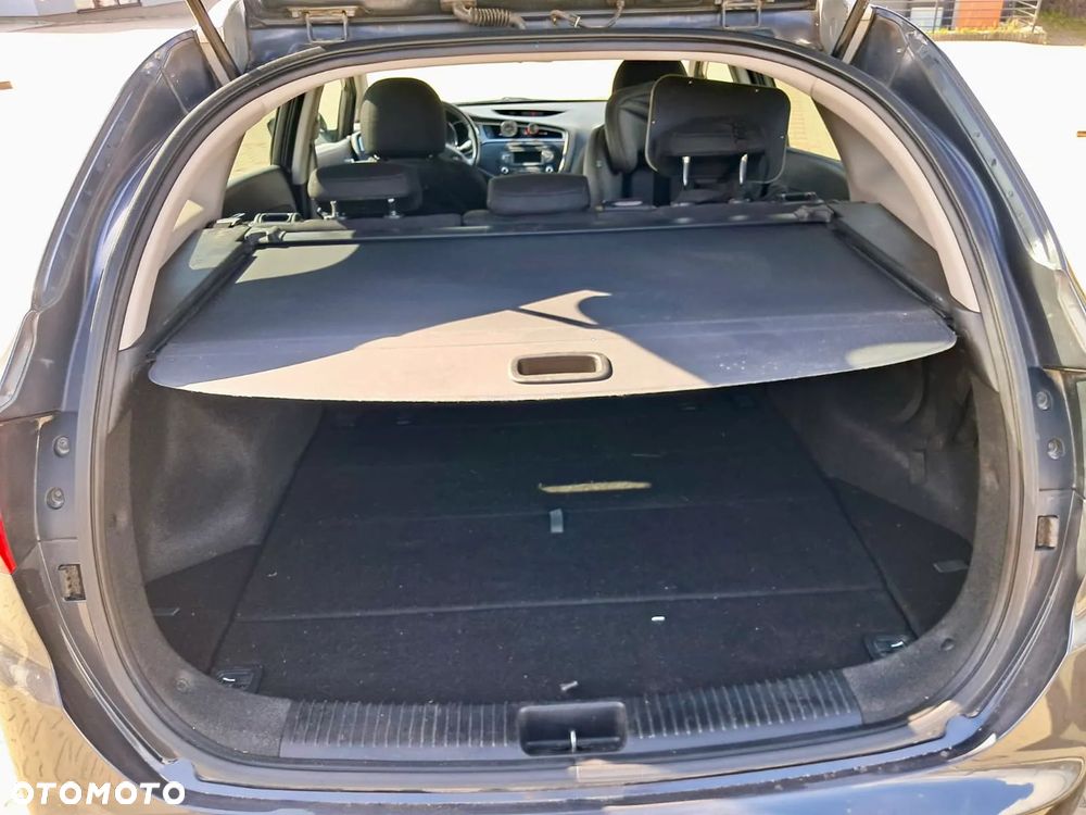 Kia Ceed Cee'd 1.6 CRDi L - 11