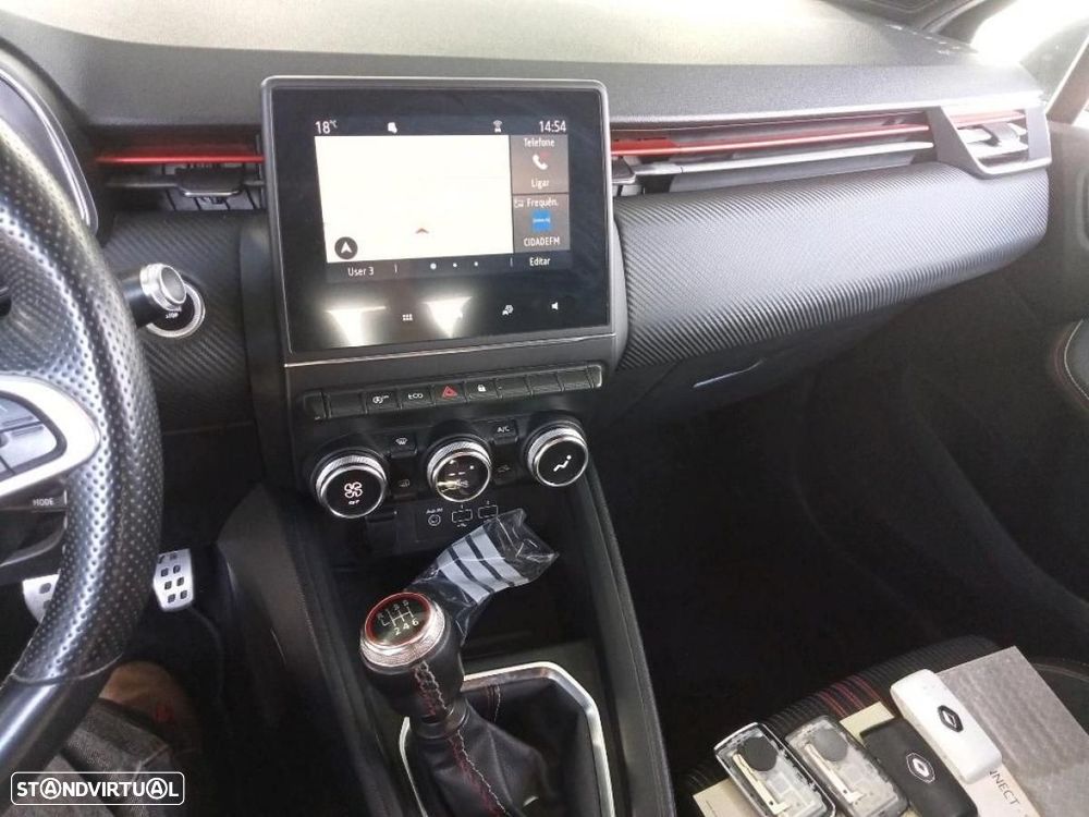 Renault Clio 1.5 Blue dCi RS Line - 4