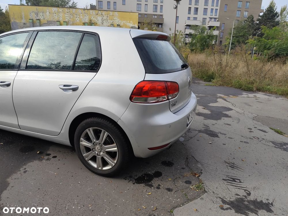 Volkswagen Golf 1.6 TDI BlueMotion Technology Comfortline - 4