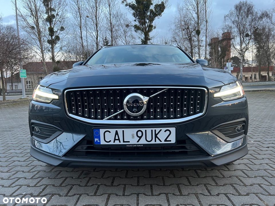 Volvo V60 B5 B AWD Plus Dark - 9