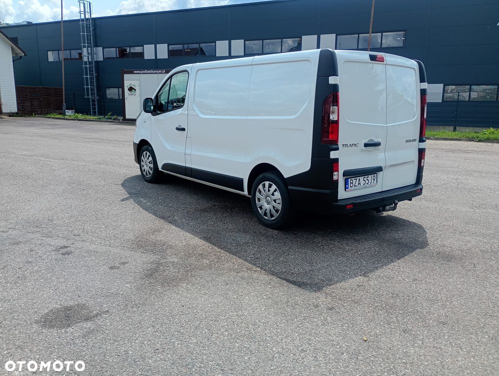 Renault TRAFIC - 10