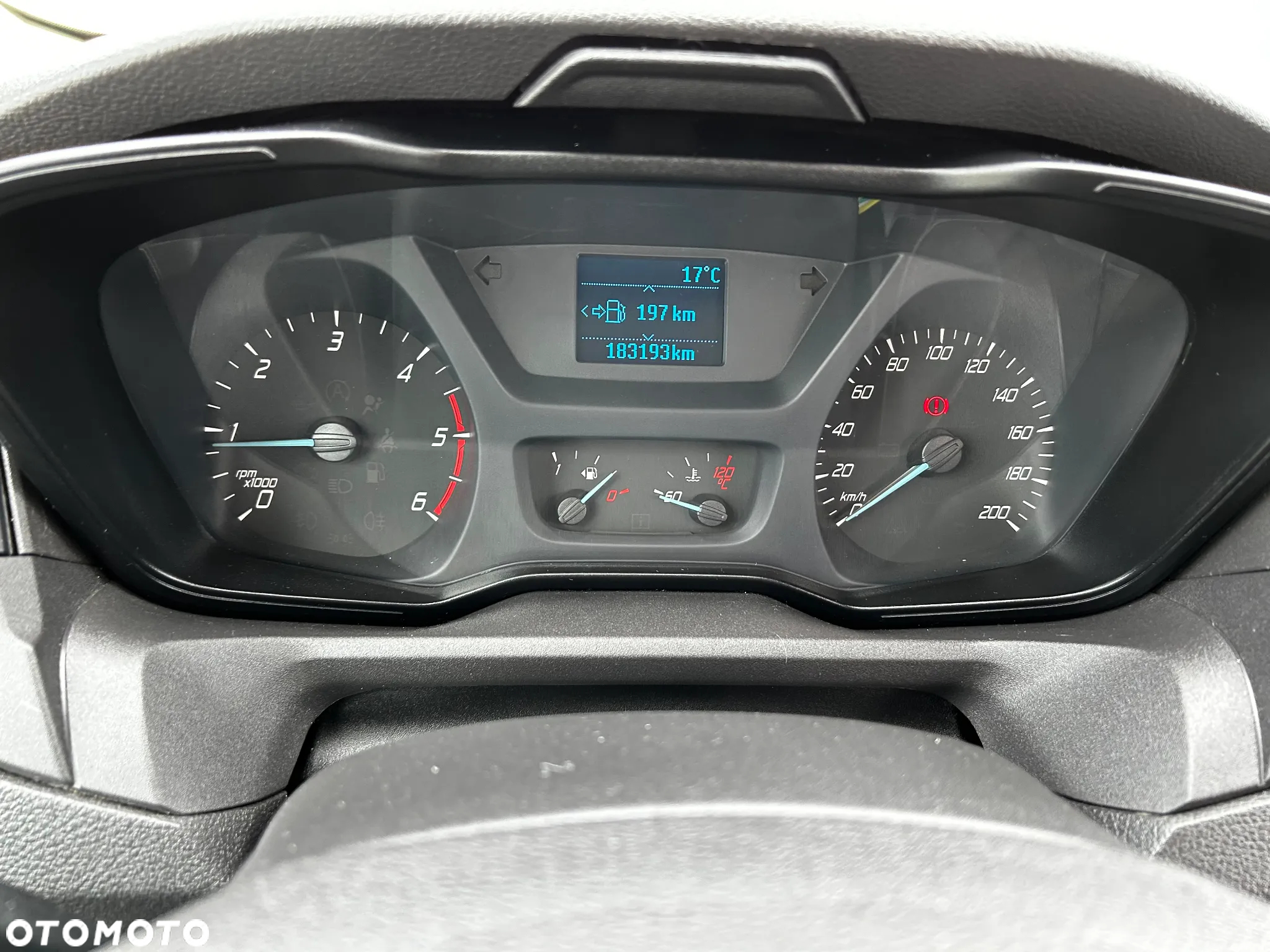 Ford Transit - 16