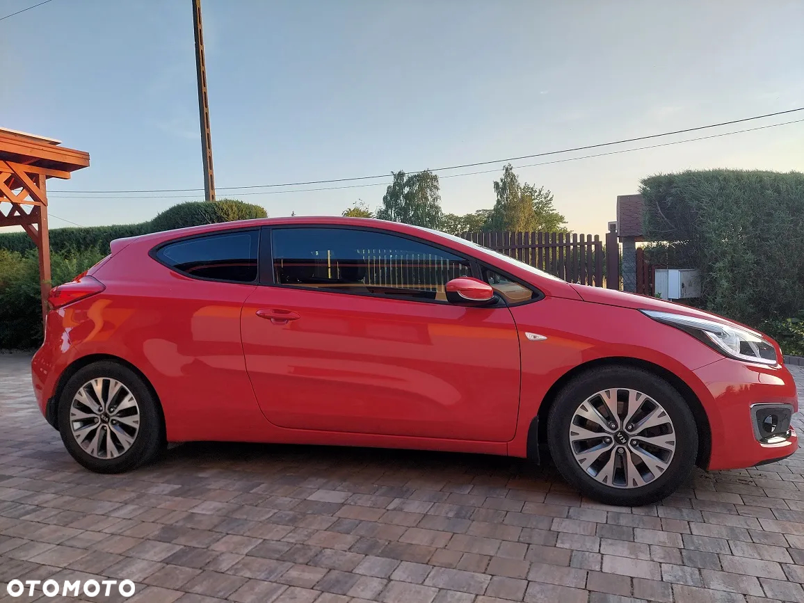 Kia ProCeed Pro_cee'd 1.4 M - 7