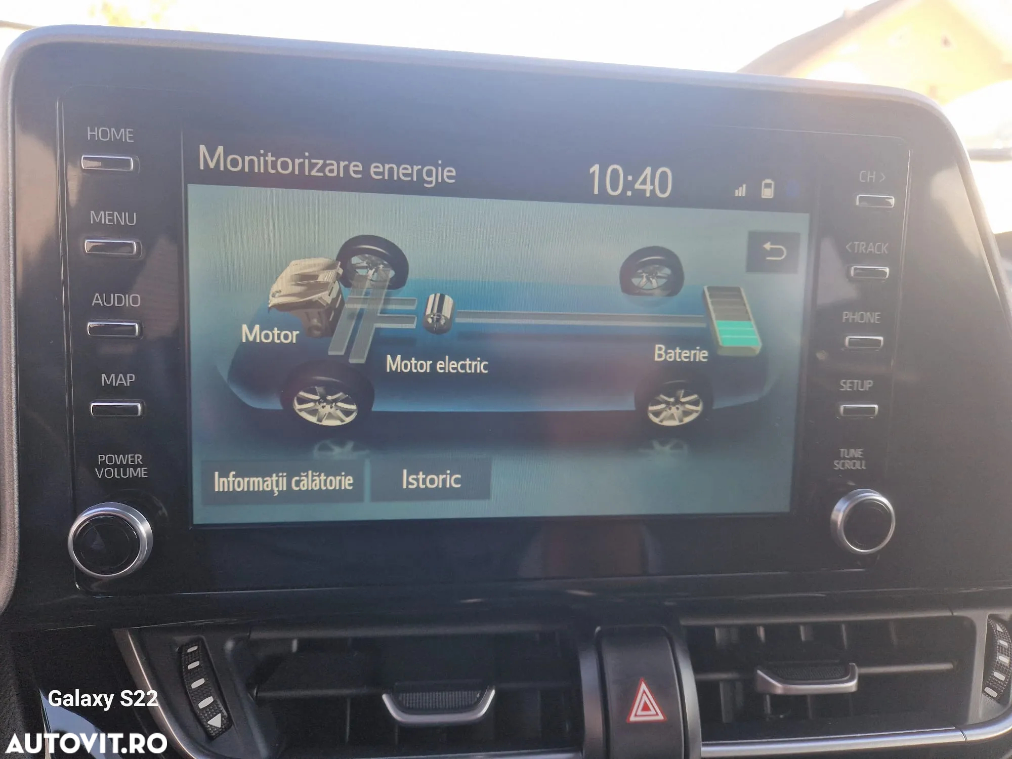 Toyota C-HR 1.8 HSD 4x2 CVT C-ult - 14