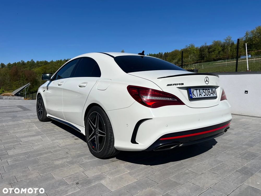 Mercedes-Benz CLA 250 4Matic 7G-DCT Sport - 5