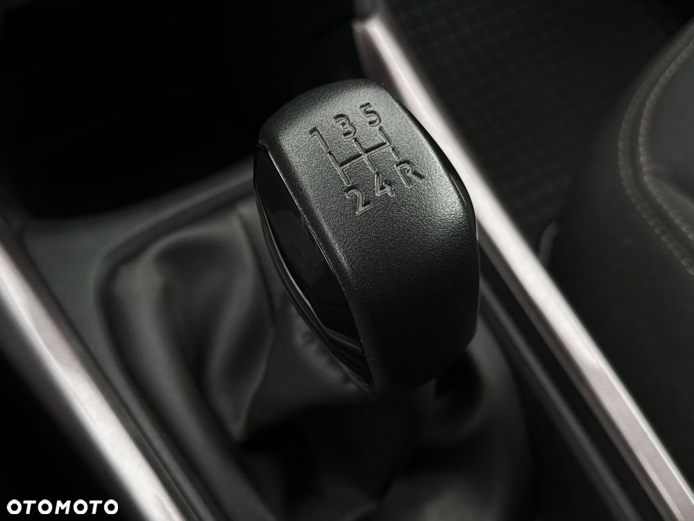 Peugeot 2008 1.6 VTi Active - 22