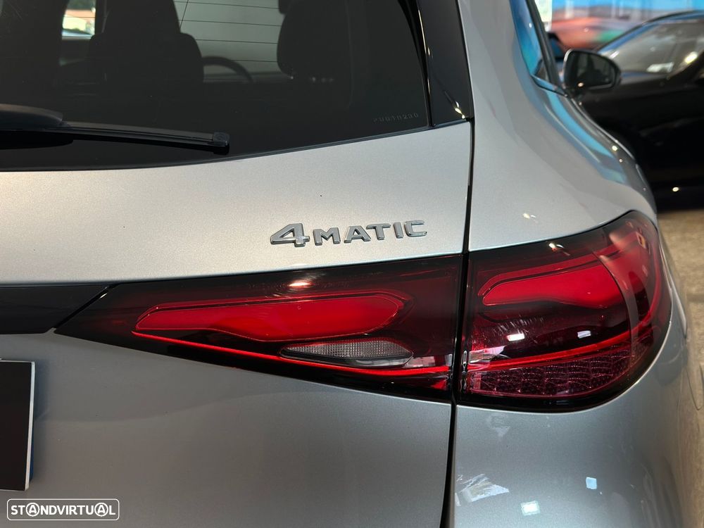 Mercedes-Benz GLC 300 e 4Matic 9G-TRONIC Edition AMG Line - 48