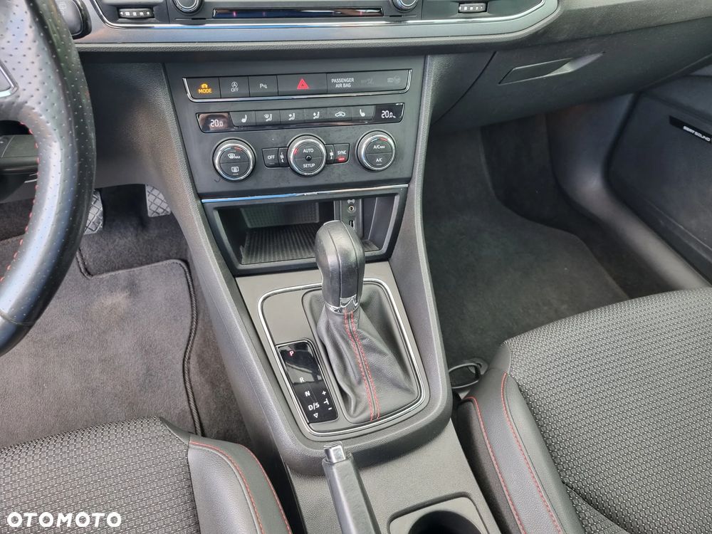 Seat Leon 2.0 TDI FR S&S DSG - 17