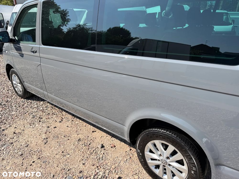Volkswagen Caravelle - 27
