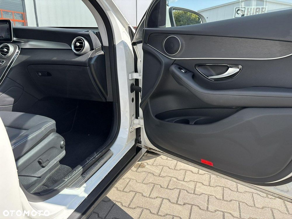 Mercedes-Benz GLC 200 d 4-Matic - 17