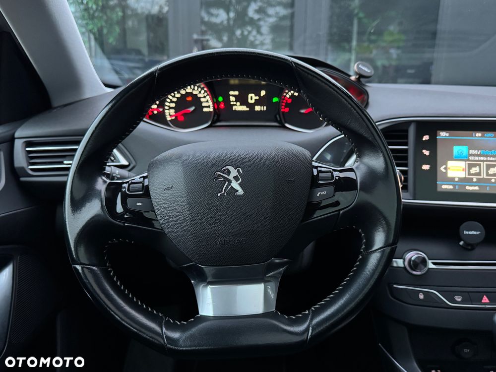 Peugeot 308 BlueHDi FAP 150 Stop&Start Automatik Allure - 19