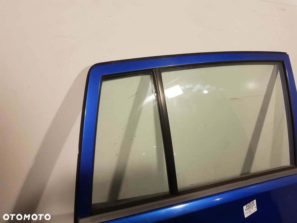 DAIHATSU CUORE VI DRZWI TYŁ PRAWEJ HB 5D - 2