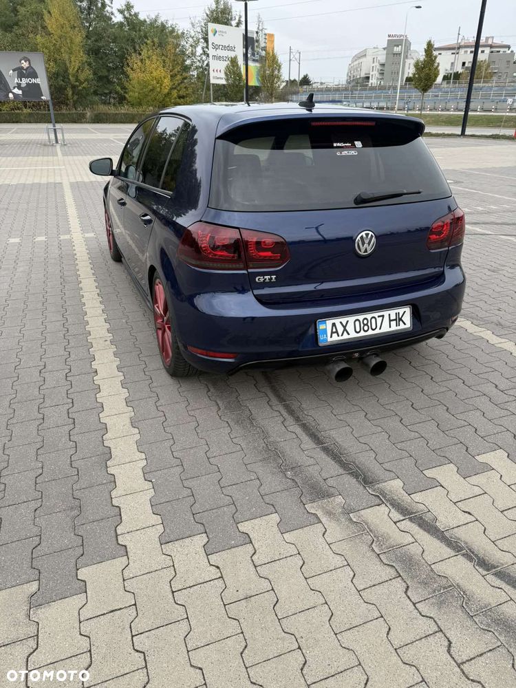 Volkswagen Golf ver-2-0-tsi-bmt-gti-dsg - 3