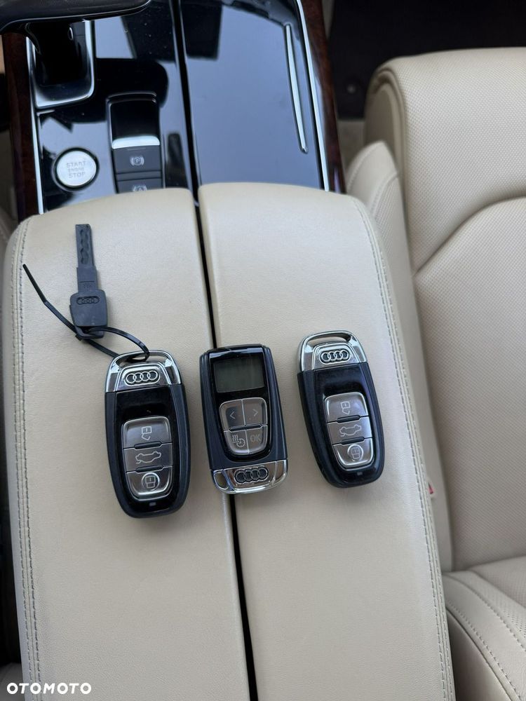 Audi A8 - 15