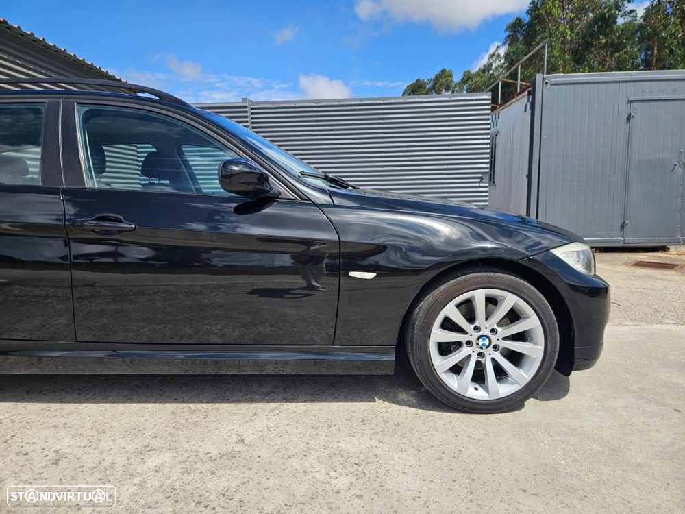 BMW 318 d LifeStyle - 10