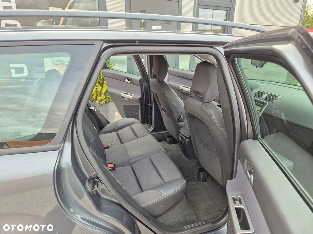 Volvo V50 1.8 Kinetic - 10