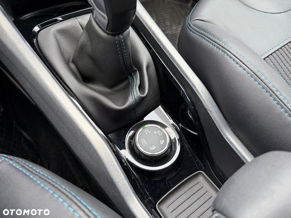 Peugeot 2008 PureTech 110 Stop&Start Urban Move - 25