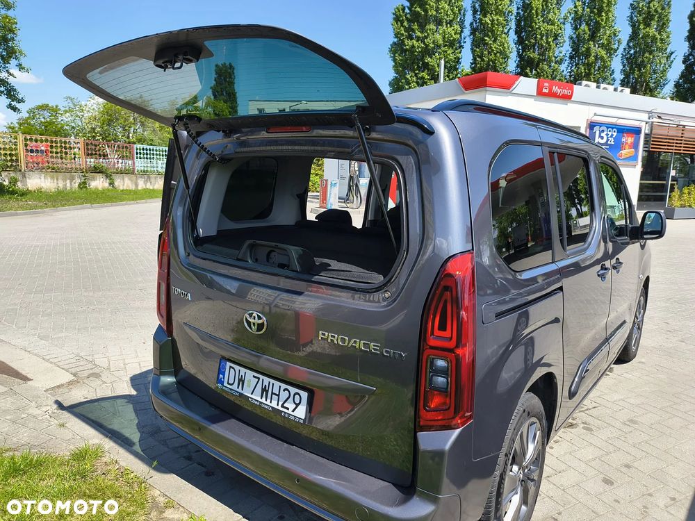 Toyota Proace City Verso 1.5 D-4D Family - 21