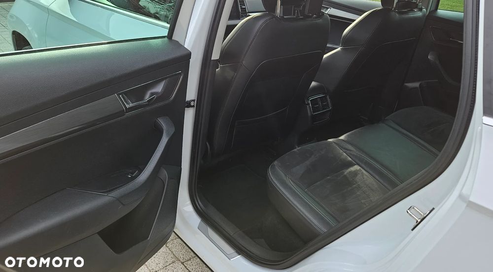 Skoda Karoq 1.5 TSI ACT 4x2 Style DSG - 14