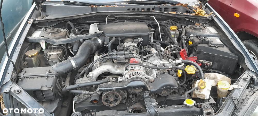 SUBARU LEGACY IV  silnik 2,0  101kw - 8