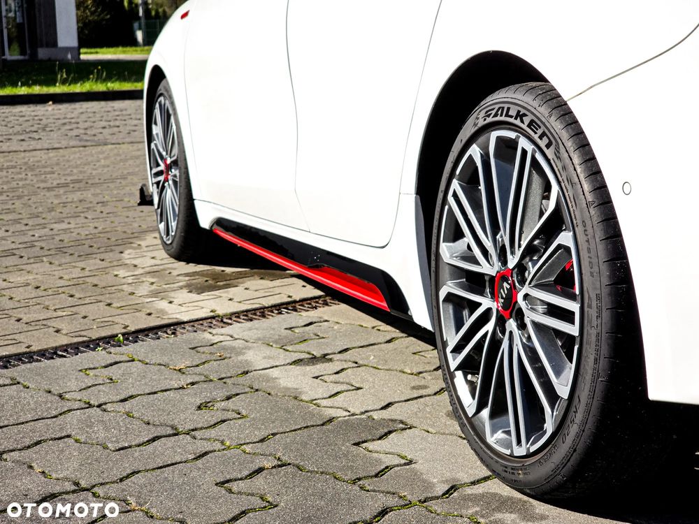 Kia ProCeed 1.6 T-GDI DCT7 OPF GT - 16