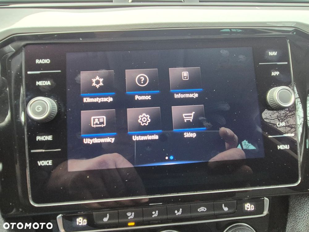 Volkswagen Passat 2.0 TSI Business DSG - 20