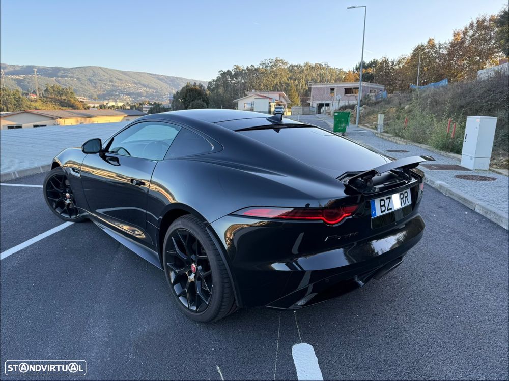 Jaguar F-Type 2.0 i4 R-Dynamic Black - 9