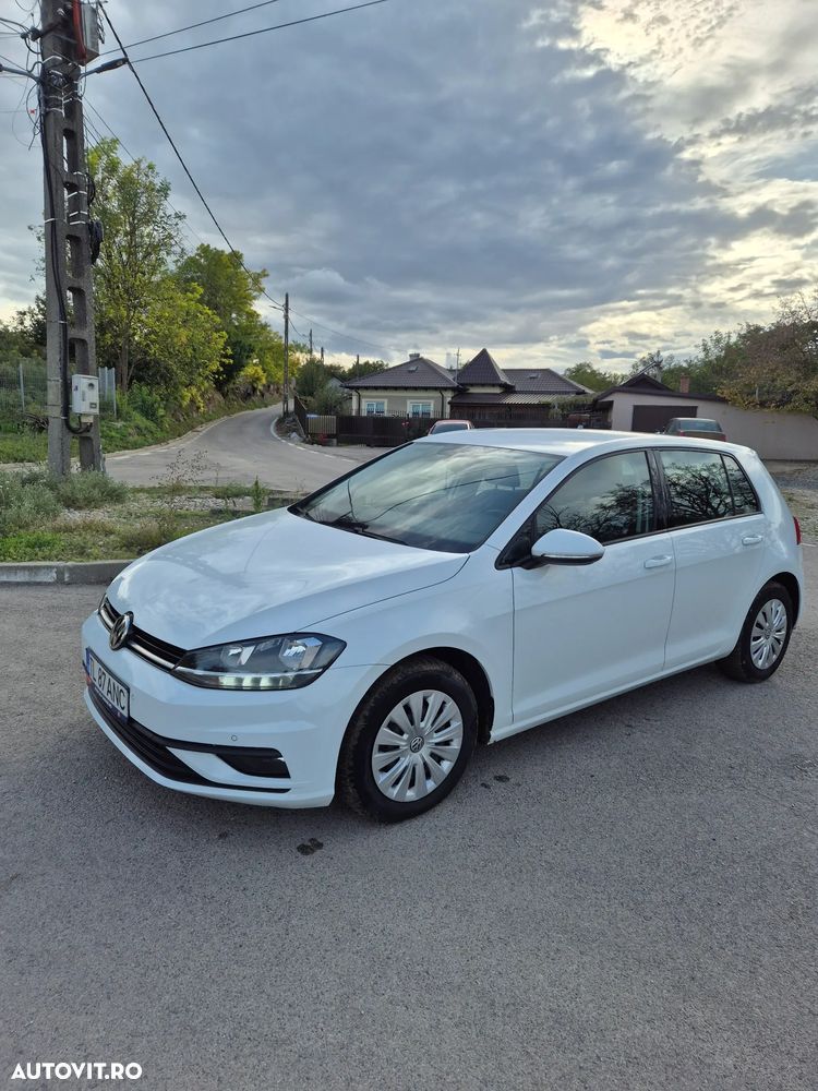 Volkswagen Golf - 14