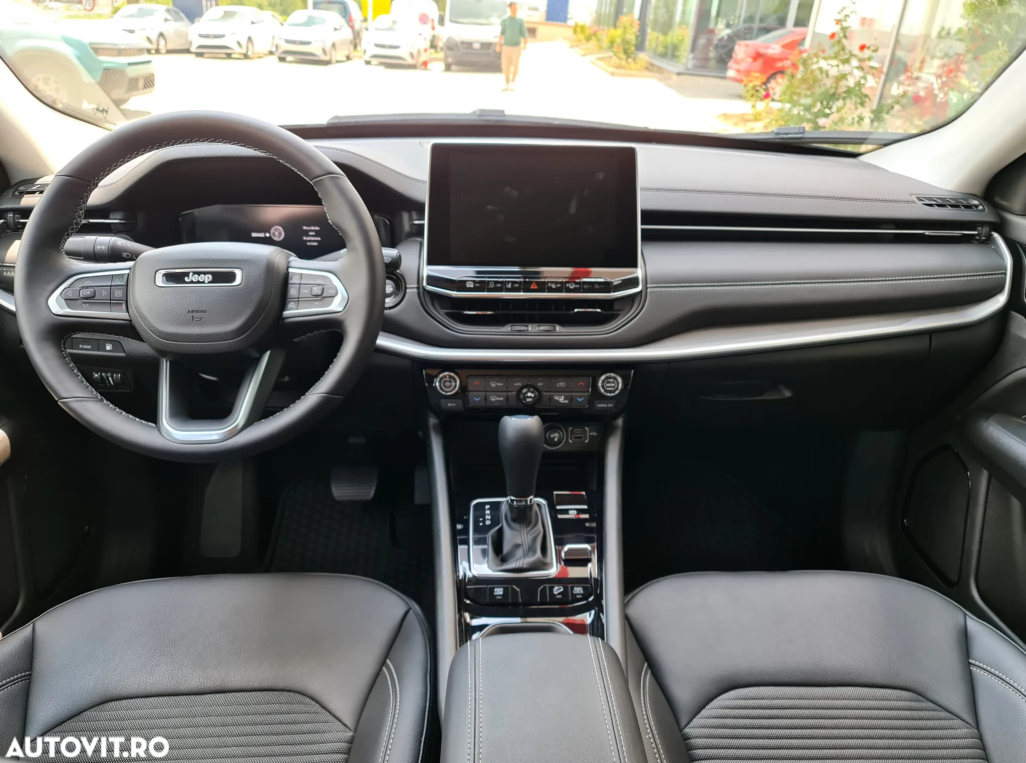 Jeep Compass - 11