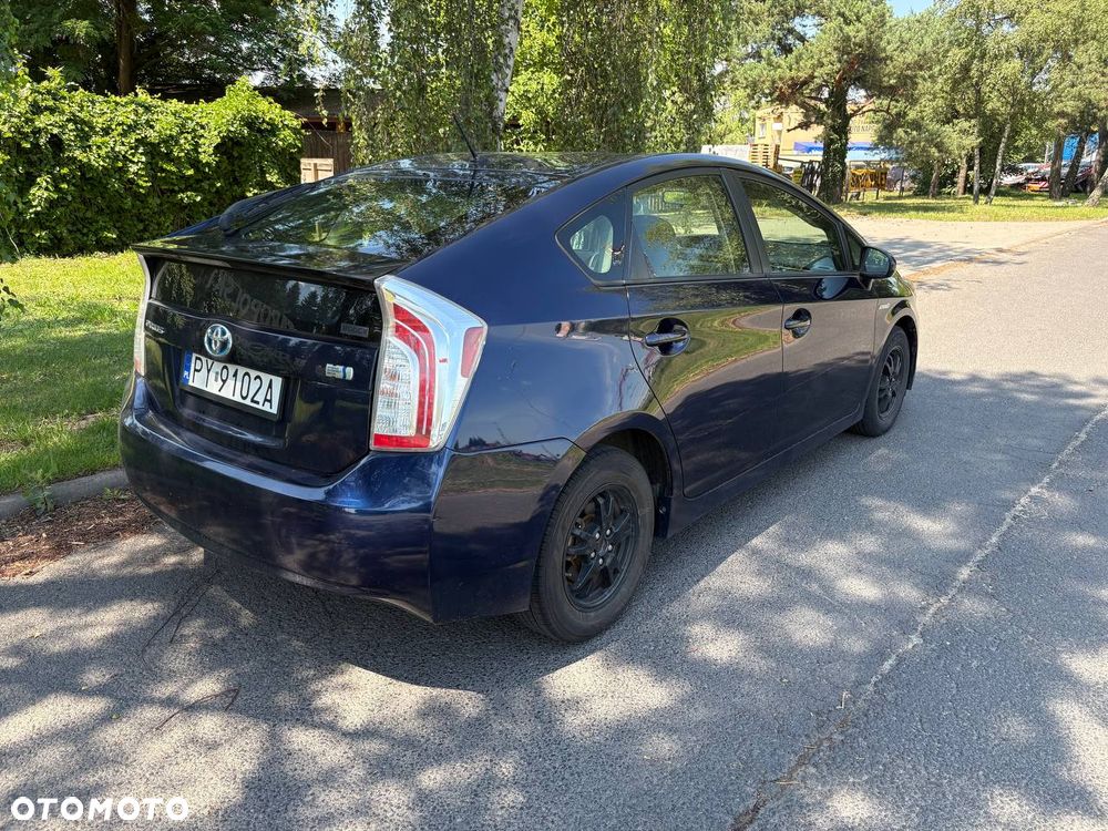 Toyota Prius 2013 photo 3