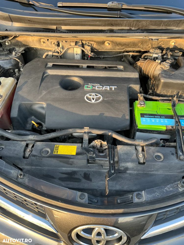 Toyota RAV4 2.2 D-4CAT 4WD Aut Luxury - 10