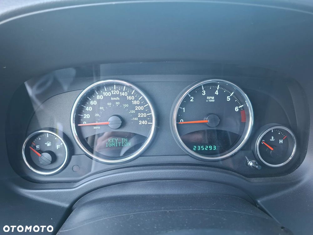 Jeep Compass - 14