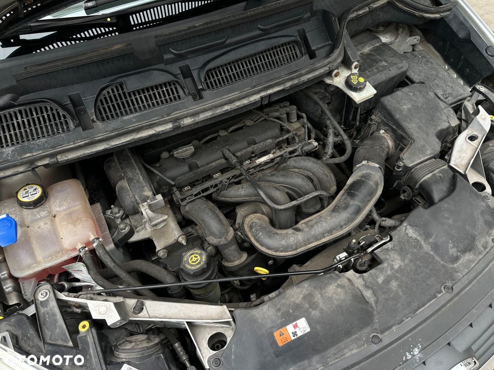 Ford C-MAX 1.6 Ambiente - 24