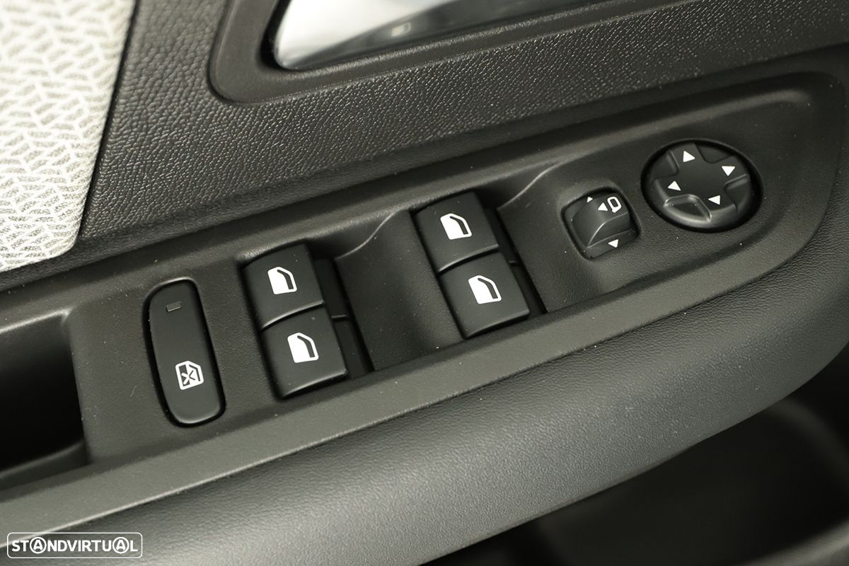 Citroën C4 1.2 PureTech Max EAT8 - 20