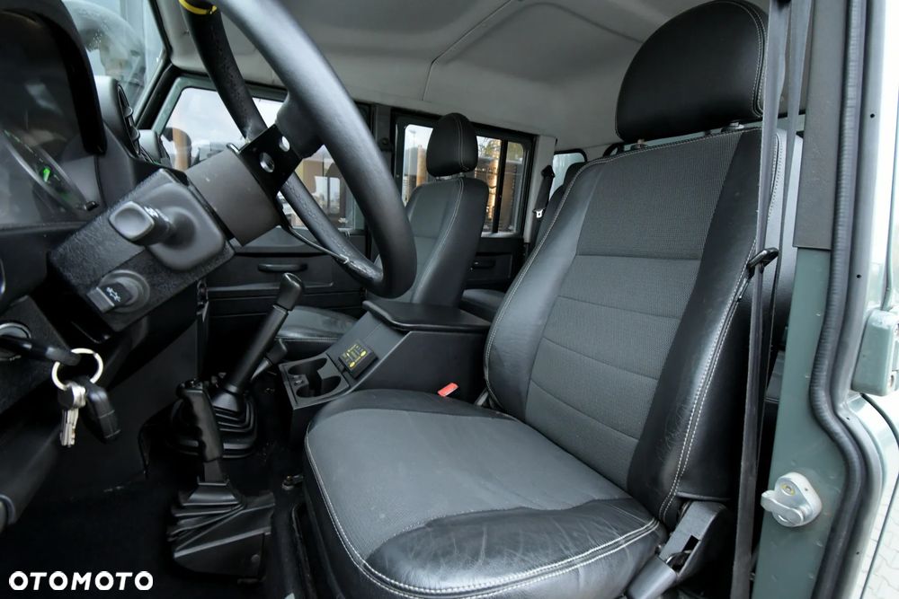 Land Rover Defender 110 2.4 TD4 E - 14