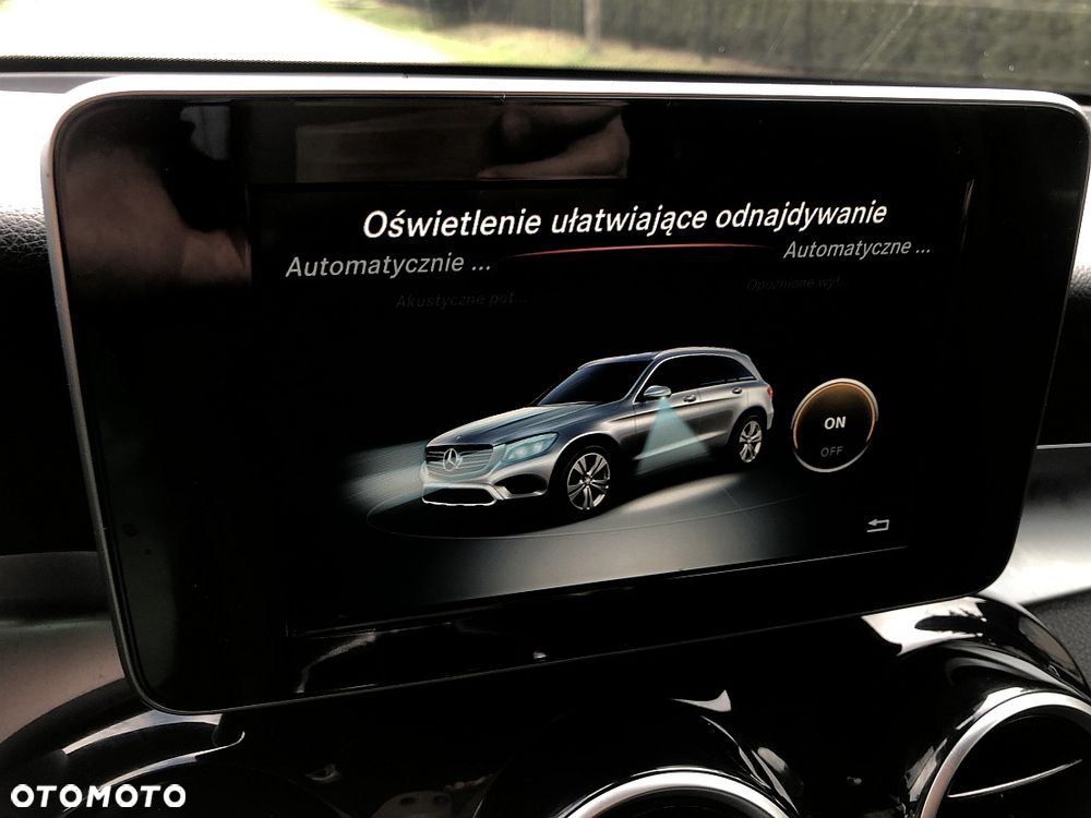 Mercedes-Benz GLC 220 d 4-Matic - 19